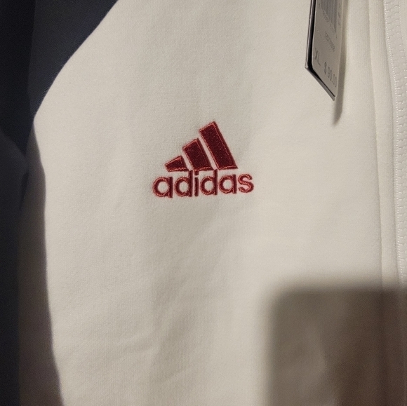 Adidas 2020-21 MANCHESTER UNITED ICONS TOP (FR3852) Size XL - Picture 7 of 8